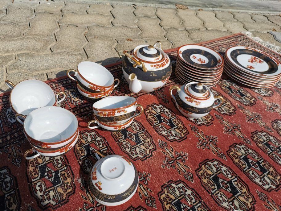 Geschirrsets: Teeset aus Japan – Gebraucht aus Lausen von 04362