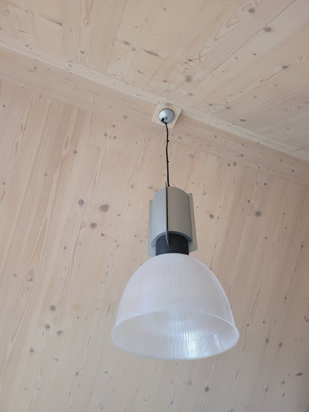 Lampadari & plafoniere: Grosse Hängelampe/Industrial Design – Usato da Wallisellen venduto da sedlees 1