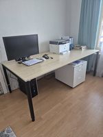 Bürotisch mit Metallgestell helles Holz 160x80cm guter Zu...
