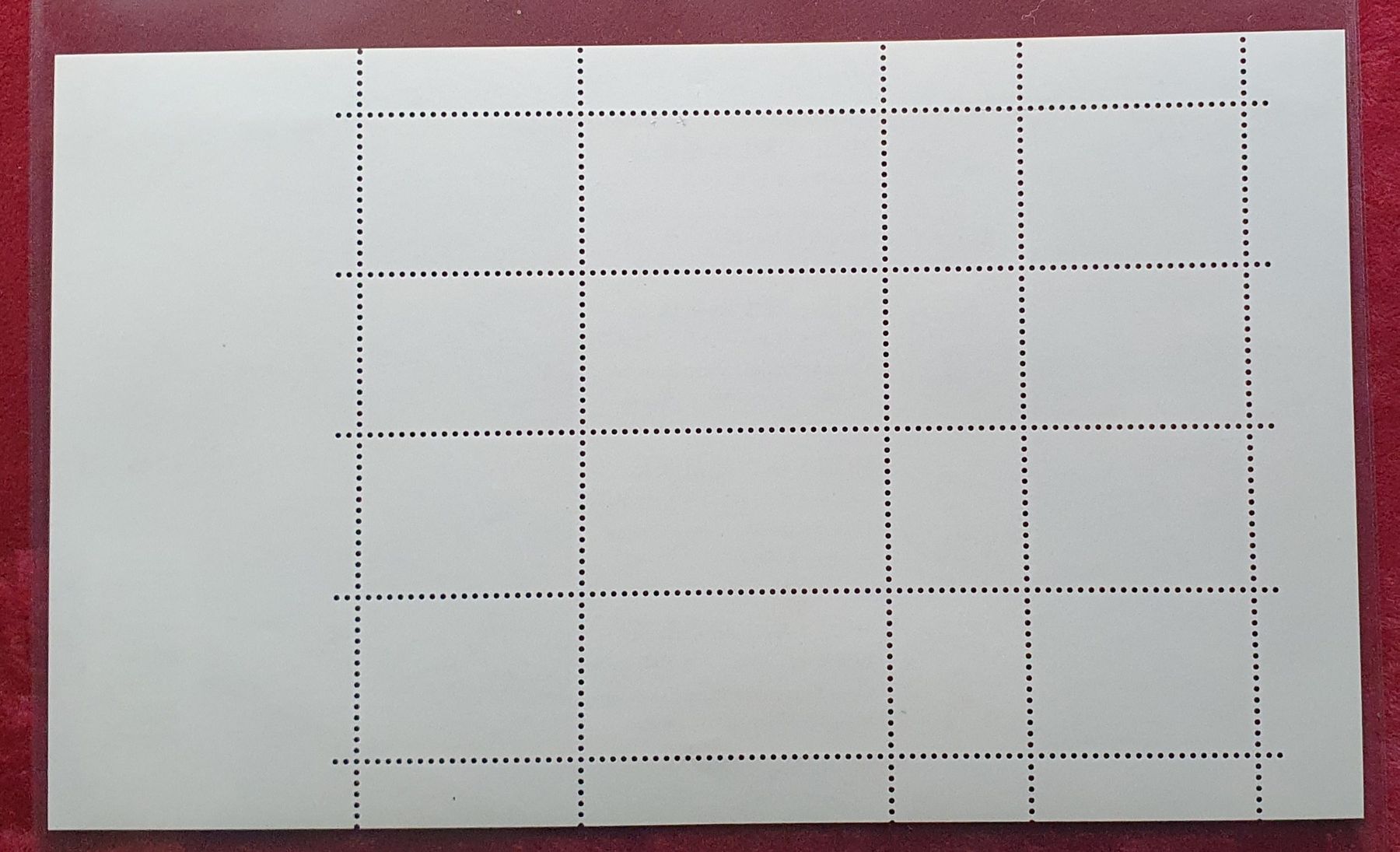 Tous les timbres: Kleinbogen Wuhan 2000 mit Sonderstempel – D'occasion à Kreuzlingen par Rschweiz1 1