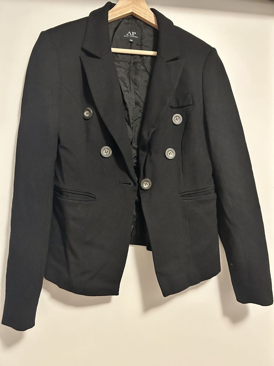 Avant Premiere Jacken: Blazer schwarz/Elegante Jacke – Gebraucht aus Urtenen-Schönbühl von alessibas