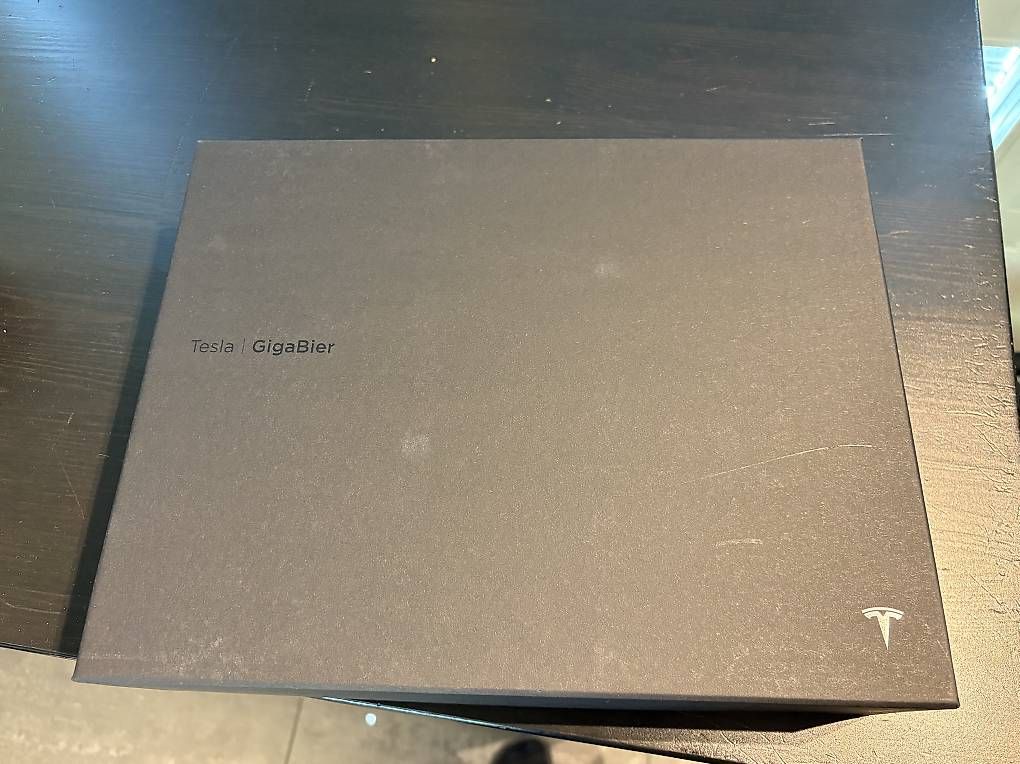Bevande alcoliche: Tesla Giga Bier – Usato da Buchrain venduto da Bohrmaschine 1