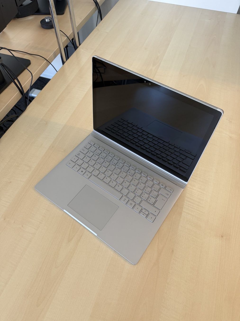 Microsoft Notebooks: 1x Microsoft Surface Book – Gebraucht aus Zürich von cybersystems