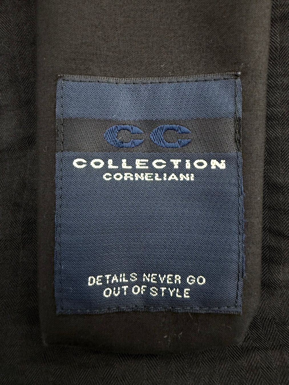 Cappotti: Wunderschöner Corneliani Mantel Grösse 50 – Usato da Pfaffhausen venduto da mavital 6