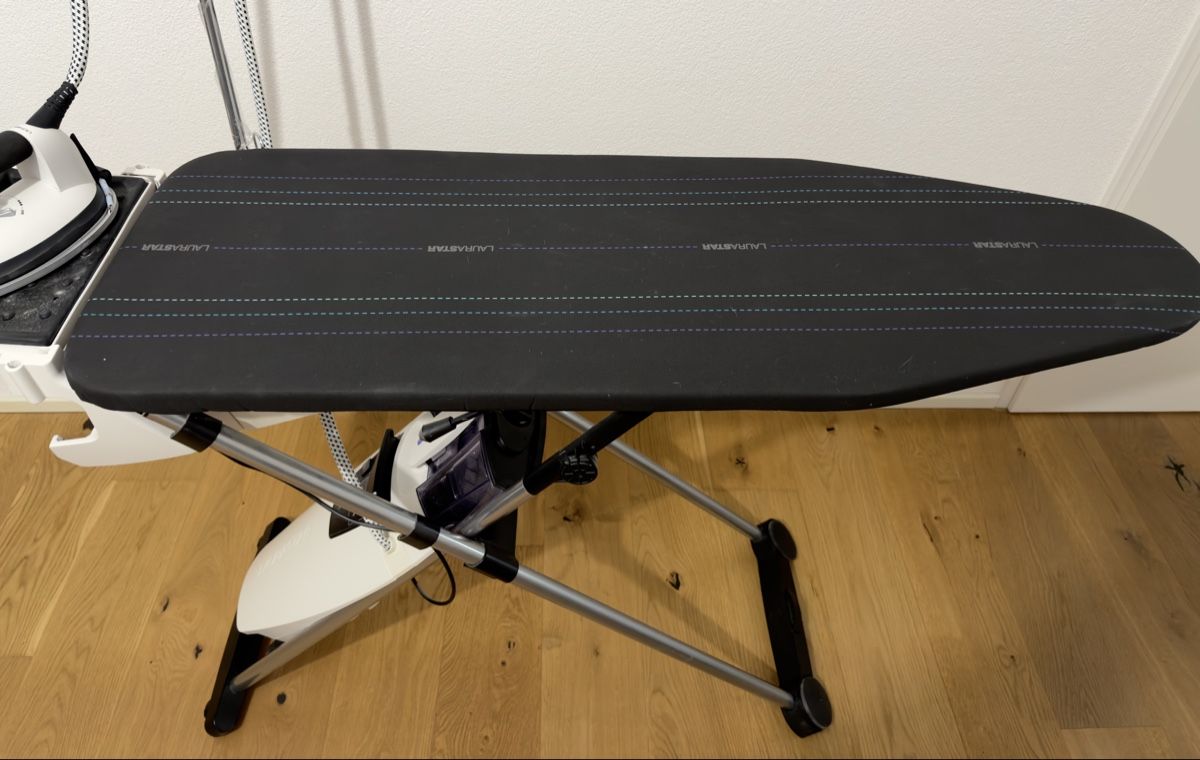 Laurastar Bügeleisen: Laurastar MAGIC i-F1 Dampfbügelsystem -> TEILDEFEKT – Gebraucht aus Merenschwand von stardust.12 1