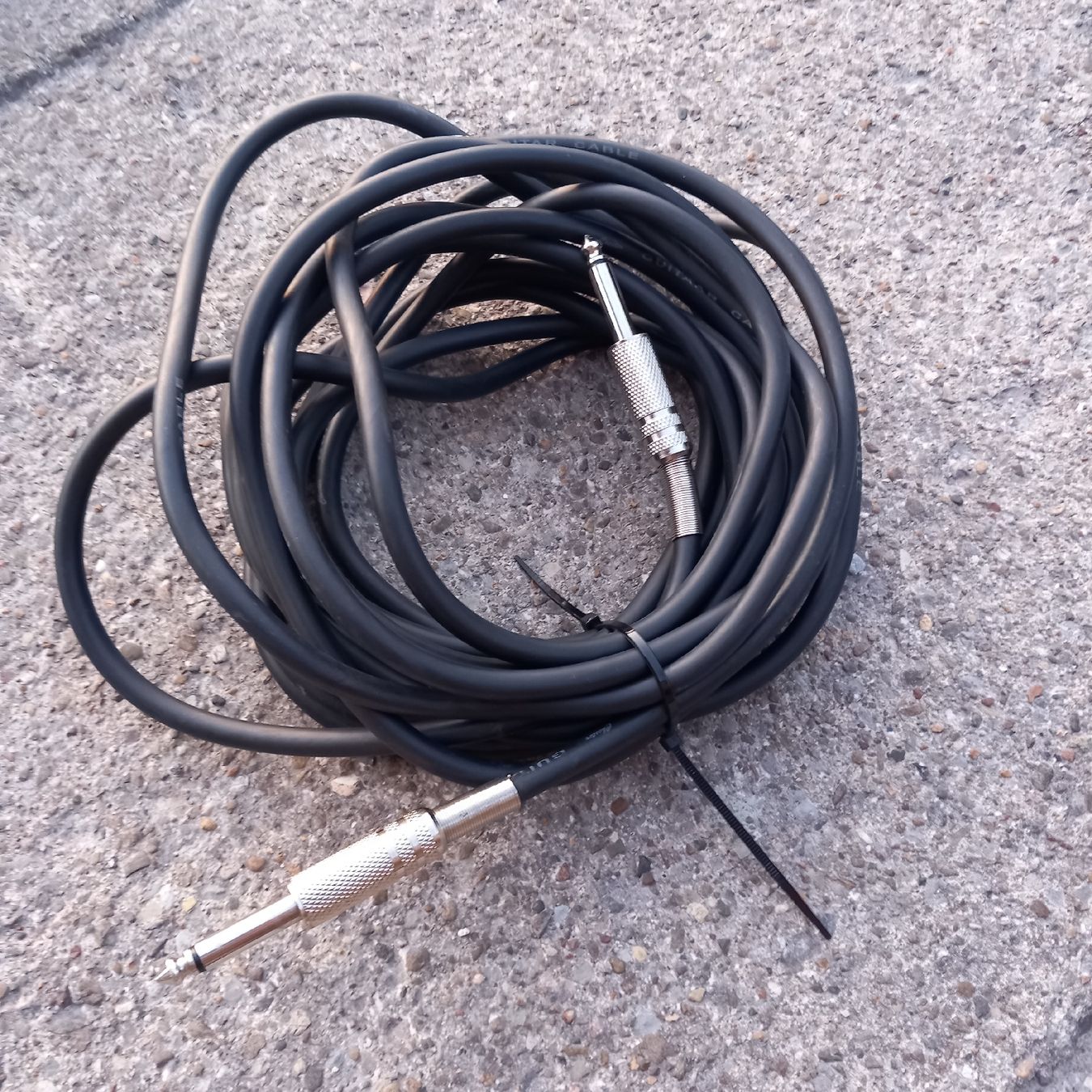 Cavi: 3.5 mm Klinkenkabel / Audiokabel – 6m – Usato da Ebnat-Kappel venduto da blazzi 2