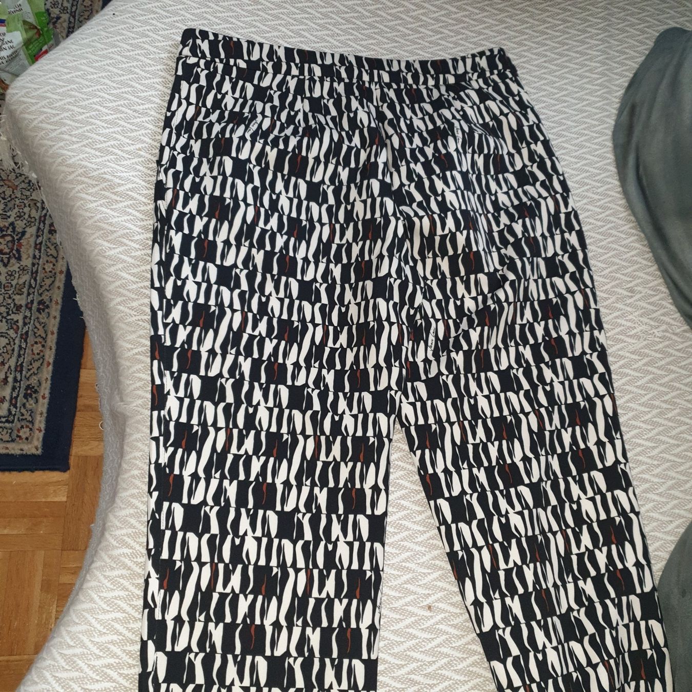 Marc Cain Pantalons: Marc Cain schöne Hose Gr. 4 – Neuf (Voir description) à Frenkendorf par Moon111 1