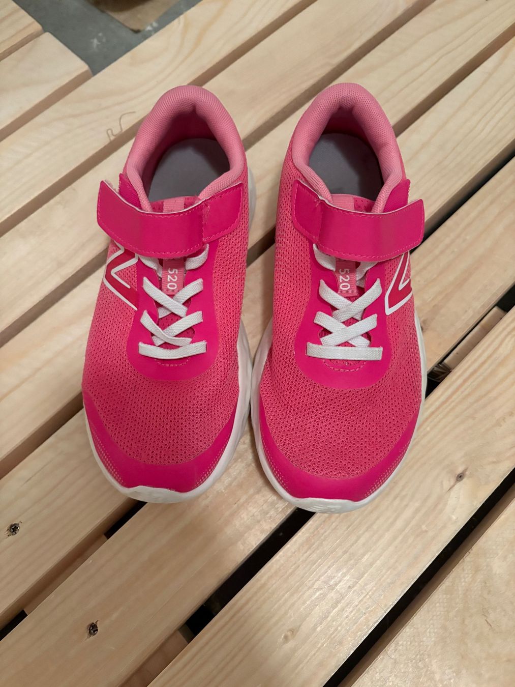 Scarpe per ragazze: Turnschuhe Grösse 35 – Usato da Kriessern venduto da Wauwau02 1