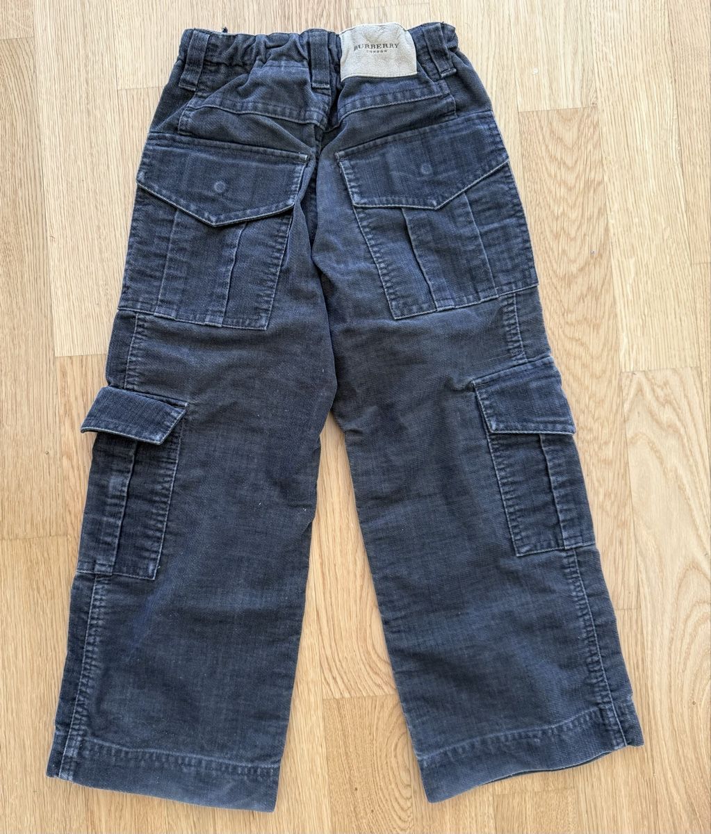 Burberry Pantaloni: Burberry - Pantalon, Taille 5 – Usato da Genève venduto da valmath 1