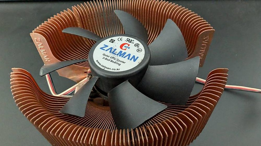 ZALMAN CNPS7000C-Cu CPU Lüfter - Prozessorkühler | Kaufen auf Ricardo