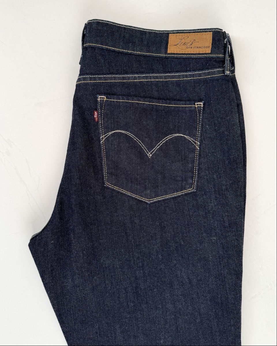 Jeans: Levi's Jeans, neu. Gr. 33, dunkelblau – Nuovo (secondo la descrizione) da Wildberg venduto da wild59 1