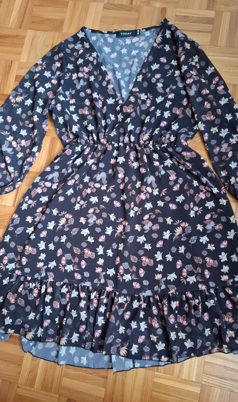 Kleider: Robe Today à fleurs/Blumenkleid Today – Neu (gemäss Beschreibung) aus Moutier von antols2155 1