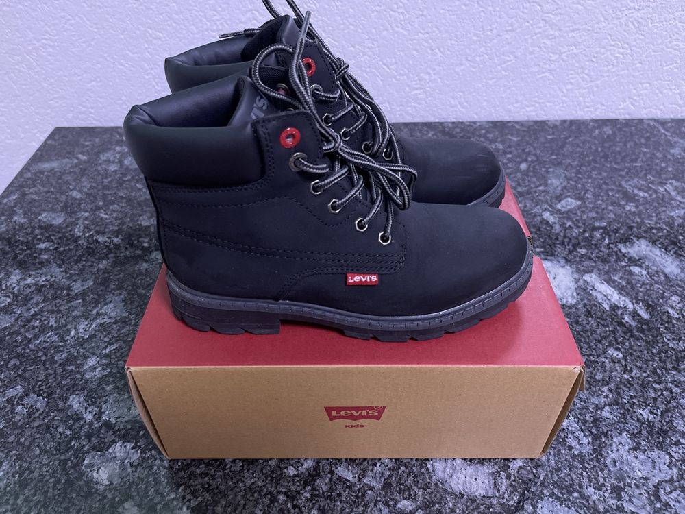 Levi's® NEW FORREST T UNISEX Schnürstiefelette 36 (Neu