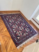 Orientteppich mit floral-geometrischem Muster