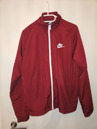 Veste et Joggimg Nike bordeaux, état top! Taille M