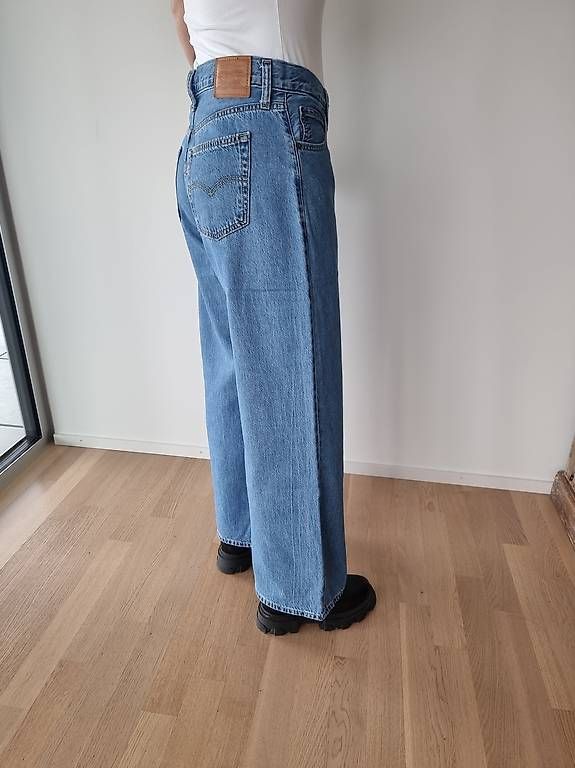 Jeans: Weite Jeans LEVI's Gr.28 – Usato da Ostermundigen venduto da d-p73 1