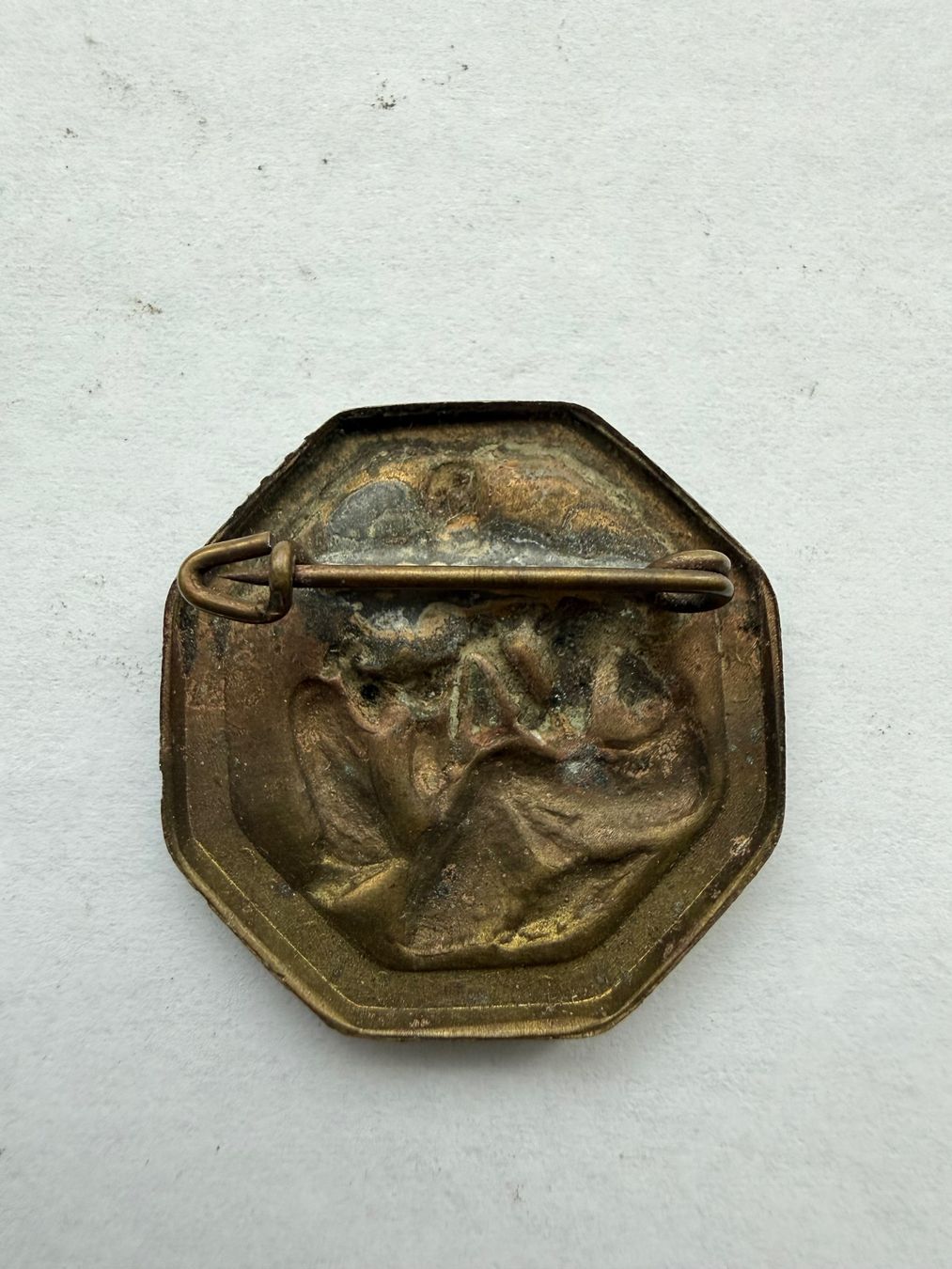 Spille & Fermagli: Ansteckabzeichen, Schweizer Winterhilfe 1930, 26 mm – Usato da Zug venduto da kuba1972 1