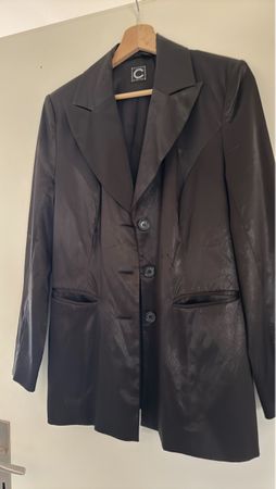 Elegante Satinblaser - Top Zustand!