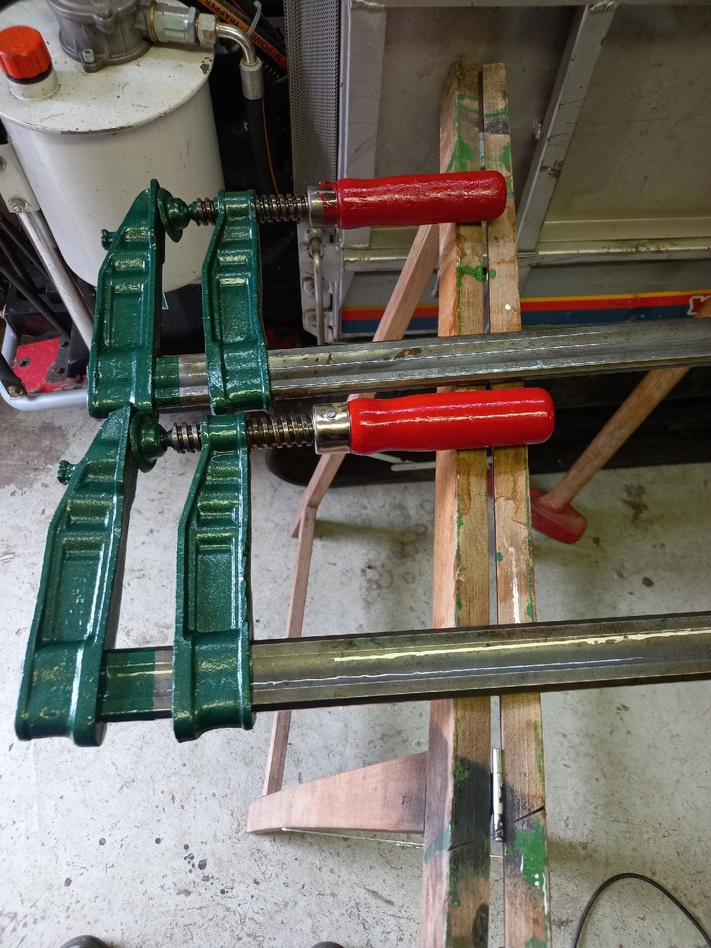 Bessey Tutti gli attrezzi: Schraubzwingen Bessy 250 cm. Lang – Usato da Rüderswil venduto da leopaul01 1
