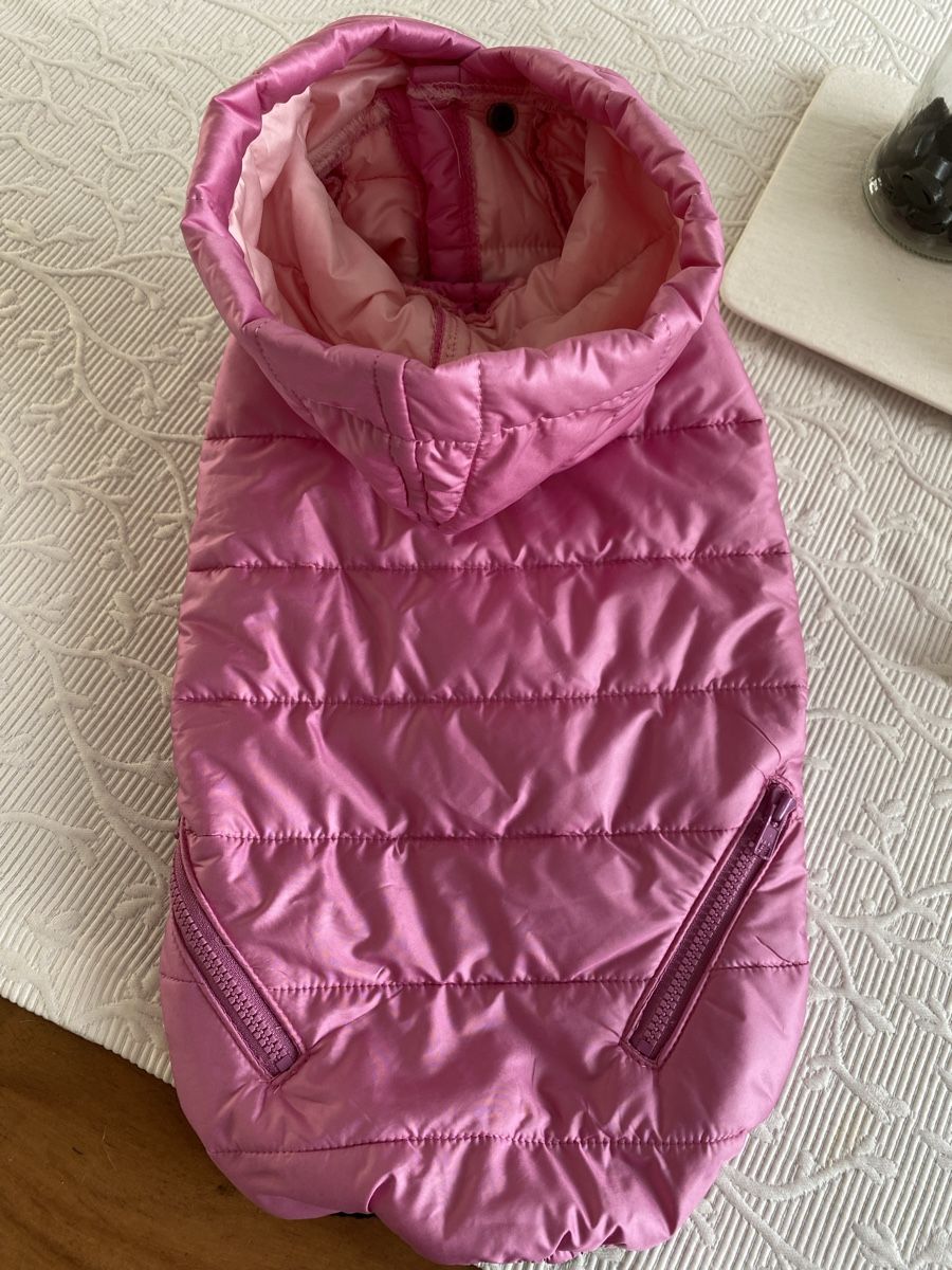 Abbigliamento: Hundejacke Rosa Benetton – Nuovo (secondo la descrizione) da Killwangen venduto da Fefy