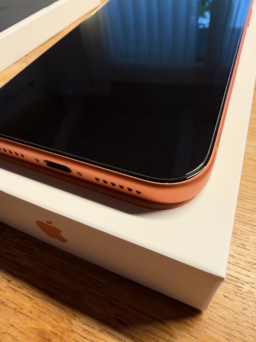 Apple Telefoni cellulari / Smartphones: iPhone 17 pro Max 512GB cosmic orange – Usato da Staffelbach venduto da Roger1312 4