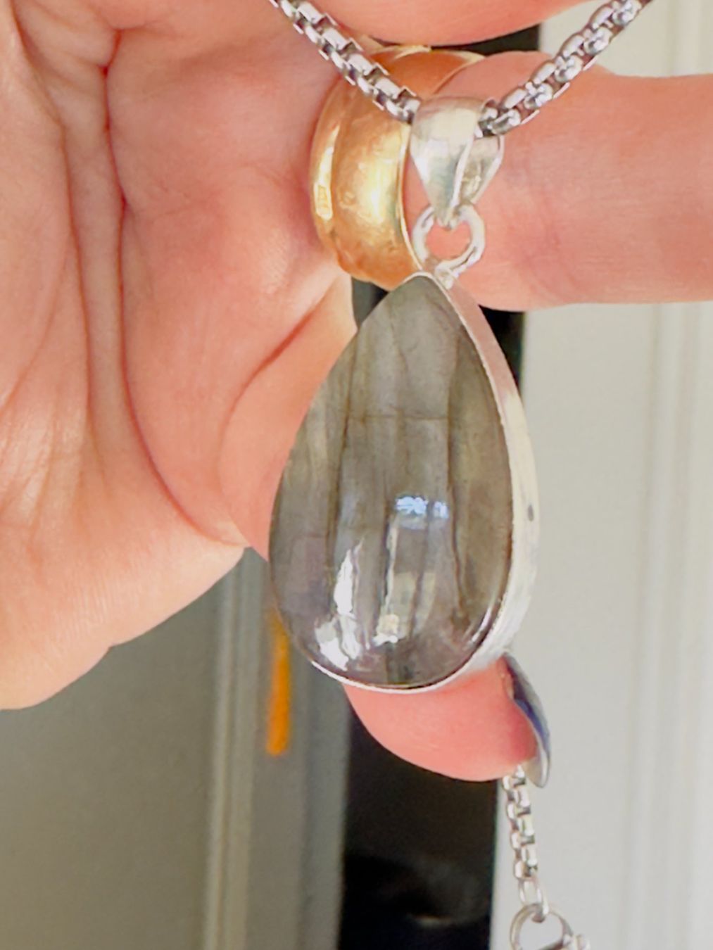 Catenine: Labradorite necklace – Nuovo e nell'imballaggio originale da Genève venduto da AGBERG 9
