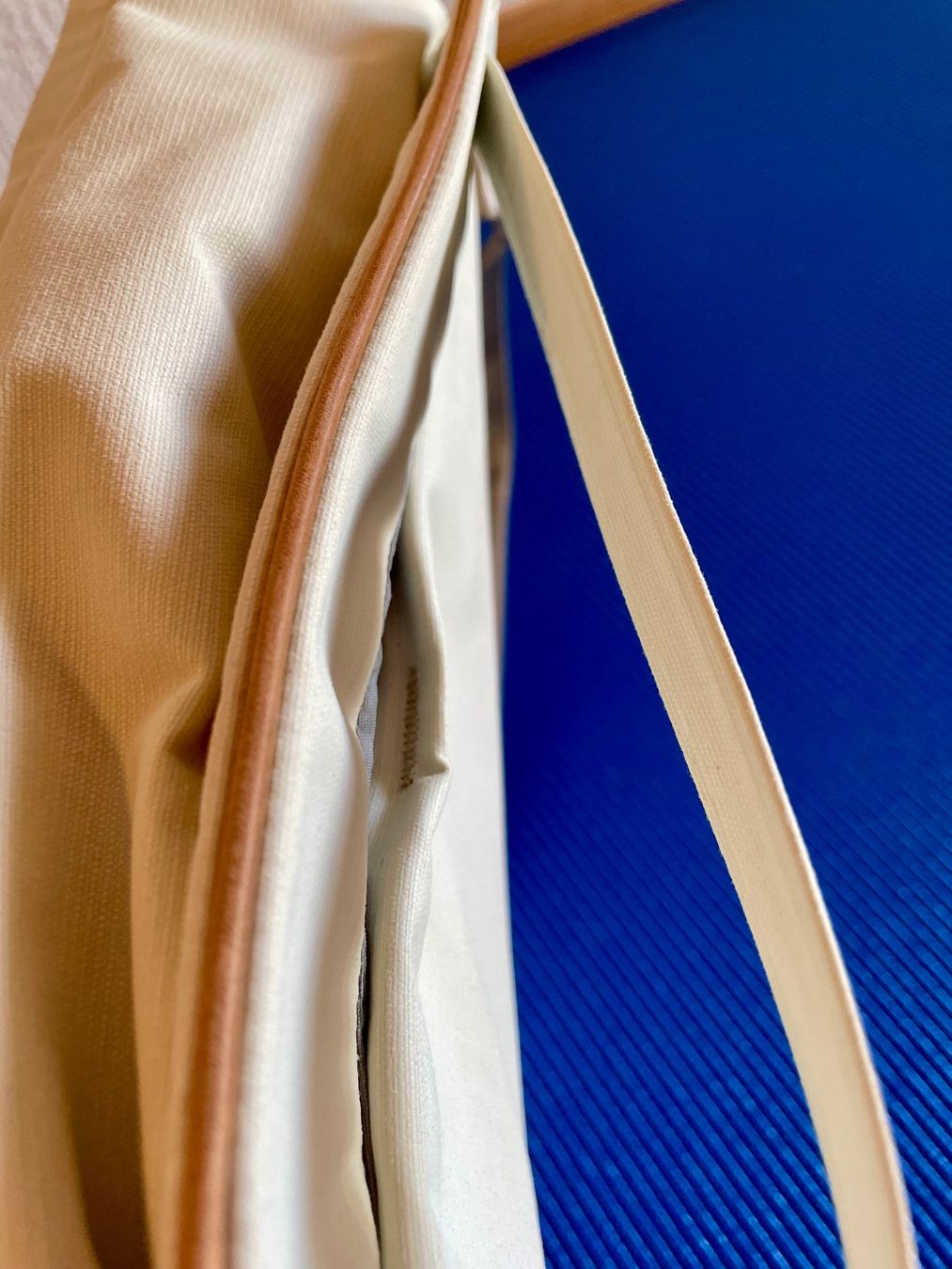 Sacs: PeakDesign - Everyday Tote 15l V2 Bone – D'occasion à Villars-sur-Glâne par ma.bo 6