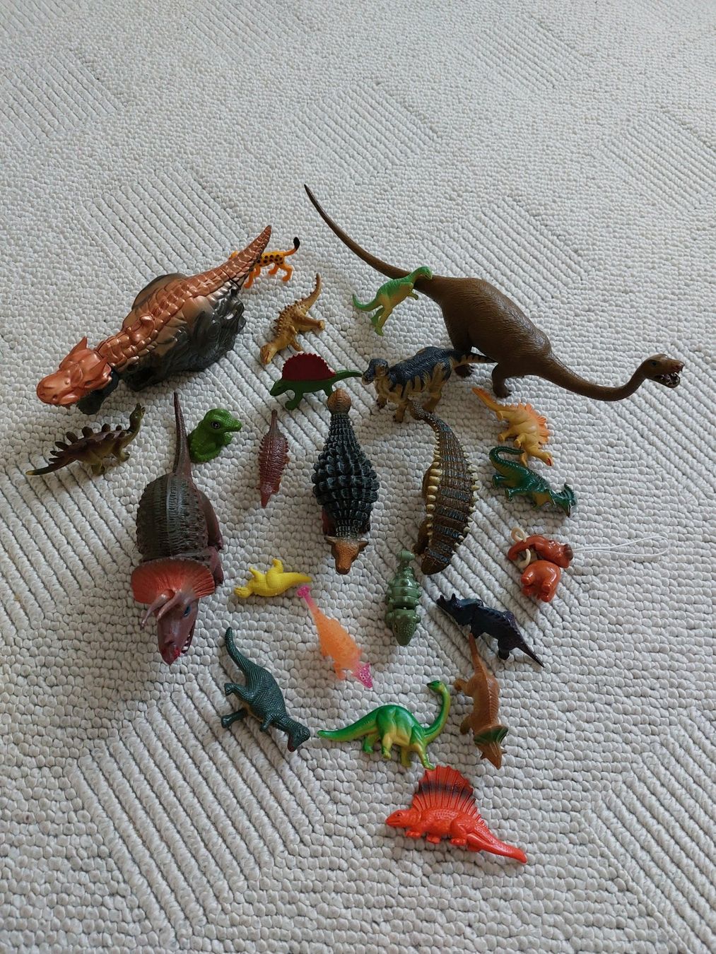 Giocattoli: Dino – Usato da Rodersdorf venduto da and_9kj9