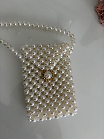 Trendige Perlen Handtasche – Perfekt für den Sommer!