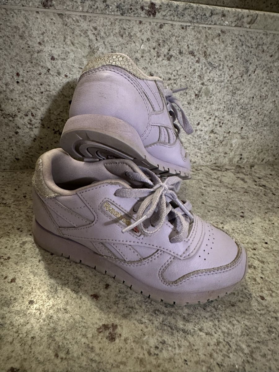 Reebok Schuhe für Mädchen: Reebok Sneaker//26// – Neu (gemäss Beschreibung) aus Böckten von ZokaAugust 2