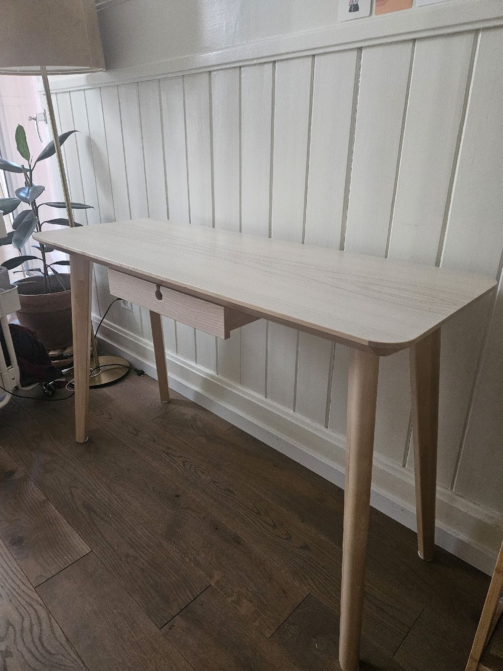 Ikea Schreibtische: Schreibtisch aus Eichenfurnier, (Lisabo) – Neu (gemäss Beschreibung) aus Zürich von nan_ppt9 1