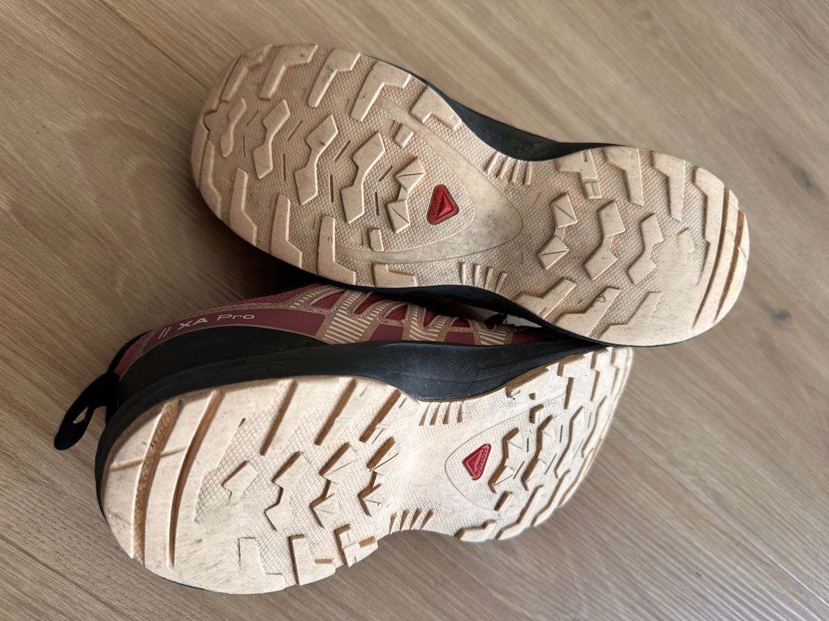Salomon Scarpe per ragazze: Salomon Gr. 38 waterproof – Usato da Buchrain venduto da eule2109 1