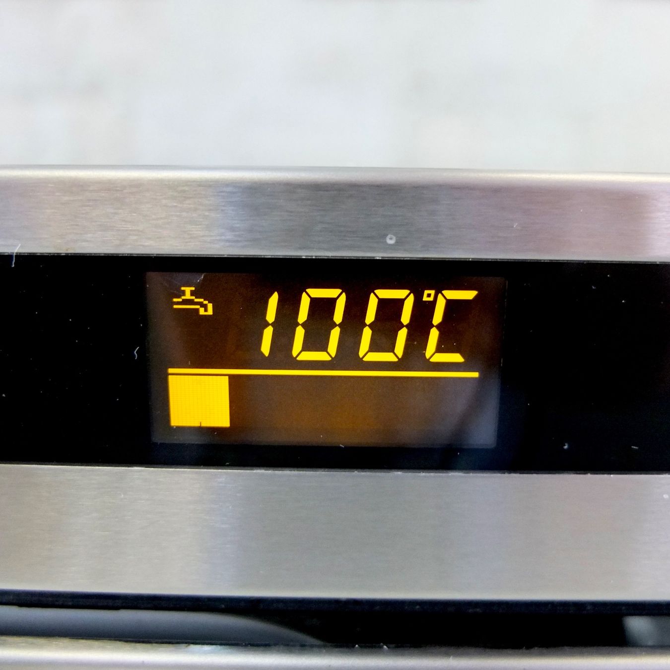 Miele Elettrodomestici da cucina: Miele Dampfgarer DG 2351 EDST/R01 – Usato da Basel venduto da Brocki-auf-dem-Wolf 8
