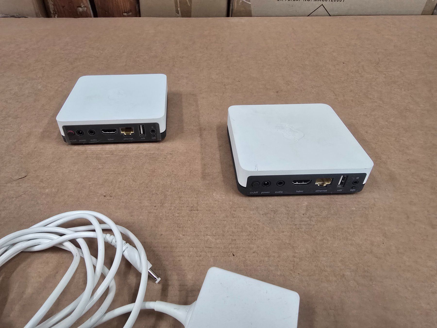Swisscom Sistemi audio & multimediali: 2x gebrauchte Swisscom TV Boxen ab 1.- – Usato da KRINAU venduto da Mio_Liqstyle 4