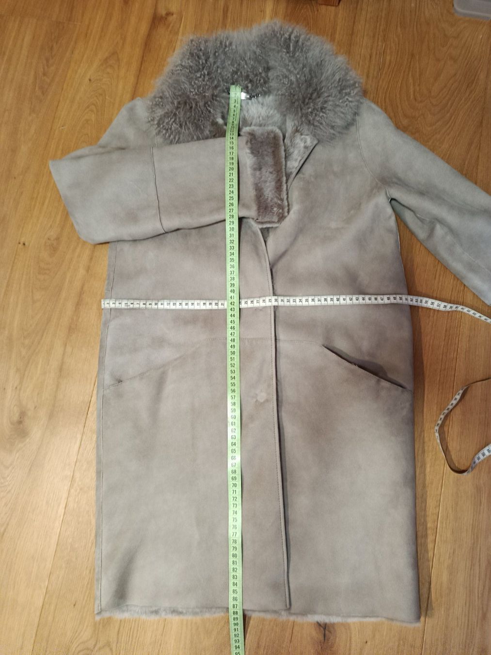 Manteaux: Mazoni42  Lammfellmantel – D'occasion à Unterägeri par rockundco 3