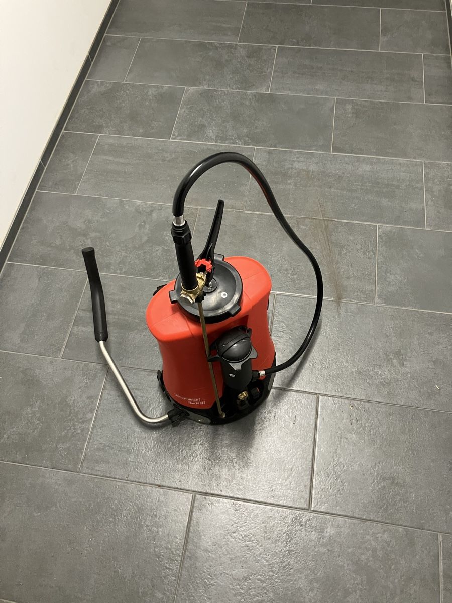 Birchmeier Pumpen & Teile: Birchmeierpumpe 10 Liter – Gebraucht aus Bazenheid von inf_8kdv