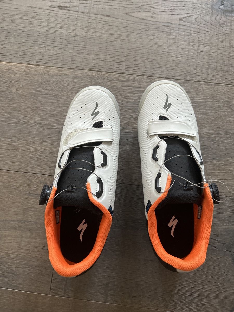 Specialized Herrenschuhe: Bikeschuhe neu Gr US 8 – Neu (gemäss Beschreibung) aus Sachseln von ams_ntl6