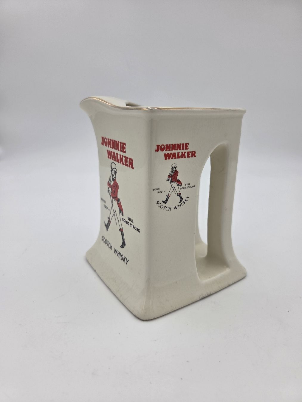Carafes: Krug Jonny Walker – D'occasion à Adligenwil par Die-Fundgrueb