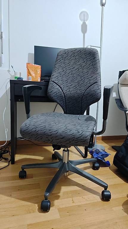Stühle: Work chair – Gebraucht aus Glattbrugg von san_d922