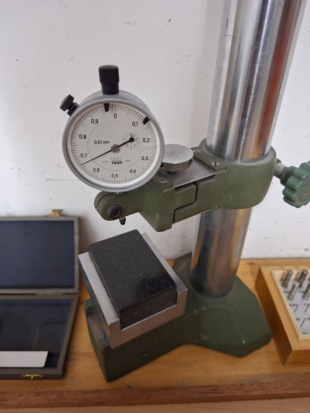 Tous les outils: Diveres Messmittel – D'occasion à Berg (Dägerlen) par SCH.B. 4