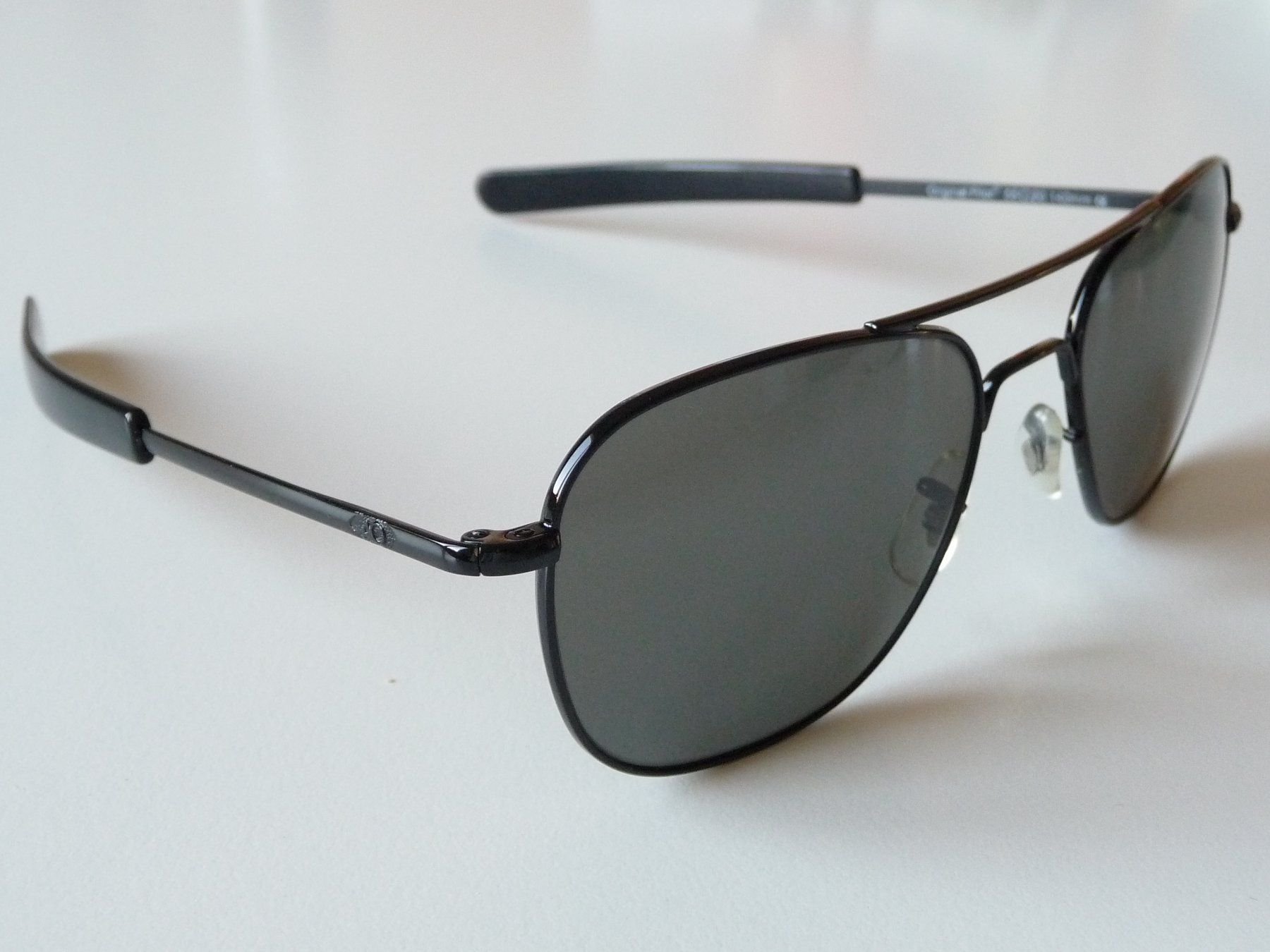Occhiali & Lenti: KLASSIKER American Optical Original Pilot 55mm black grau.Gl – Nuovo e nell'imballaggio originale da Winterthur venduto da ricofly