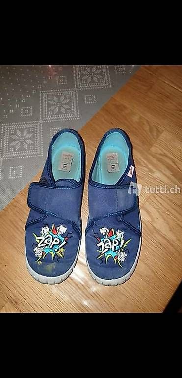 Scarpe per ragazzi: Superfit Hausschuhe Gr. 32 – Usato da Gamprin venduto da man_j9fr