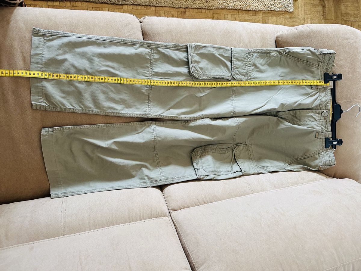 Marlboro Pantaloni: Marlboro Classics Pantaloni Cargo Beige W33/L34 – Nuovo (secondo la descrizione) da Cureglia venduto da myr_9v25 2