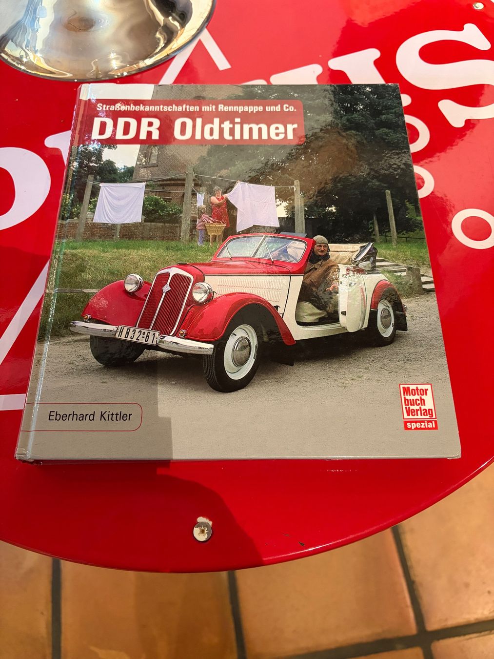 Riviste & Magazine: DDR Oldtimer Buch: Strassenbekanntschaften mit Rennpappe! – Usato da Hendschiken venduto da mst_1979 5