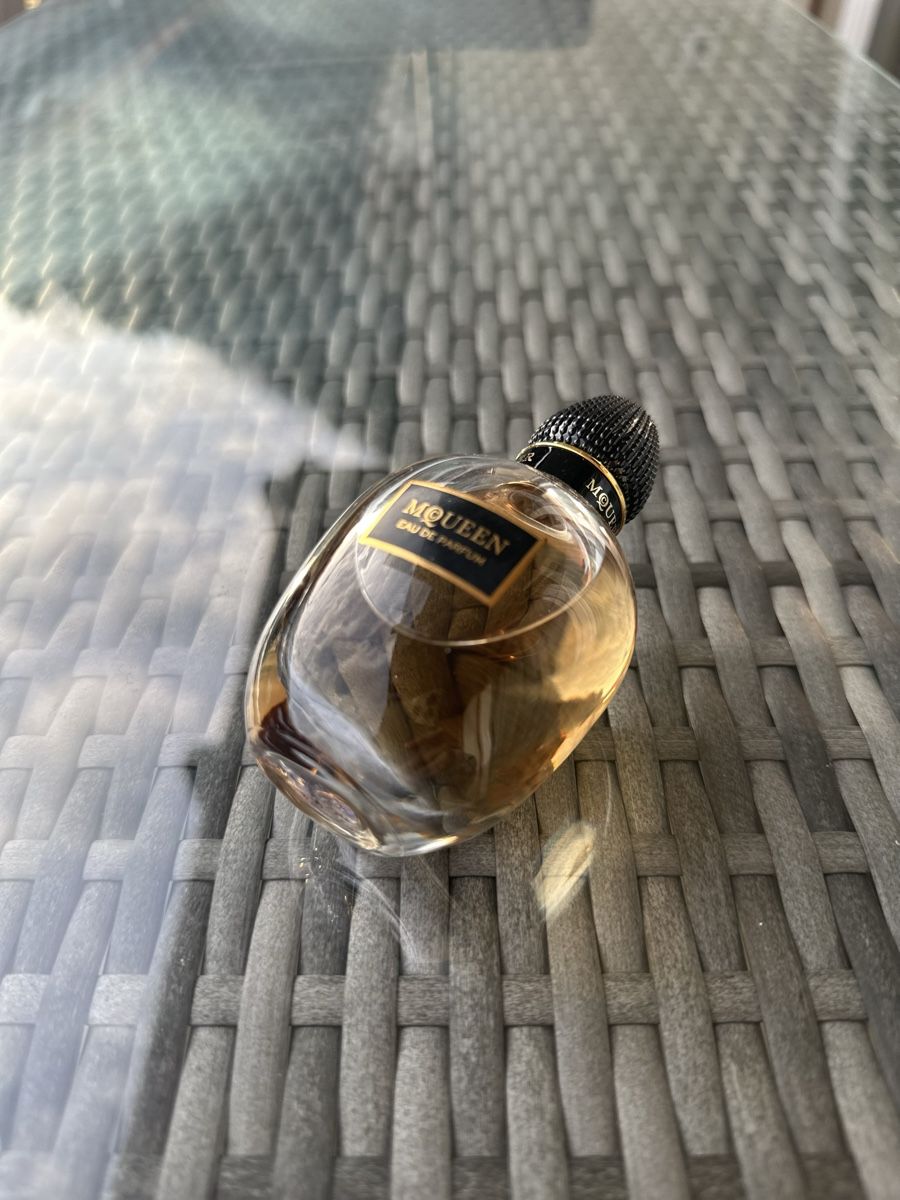 Profumi & Eau de Toilette: Parfum - Alexander McQueen – Nuovo (secondo la descrizione) da Luzern venduto da Mademoiselle_Poulain