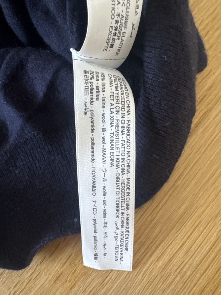 Massimo Dutti Pulls & Sweat-shirts: Dunkelblauer Massimo Dutti Pullover M – D'occasion à Zürich par gi_ner 2