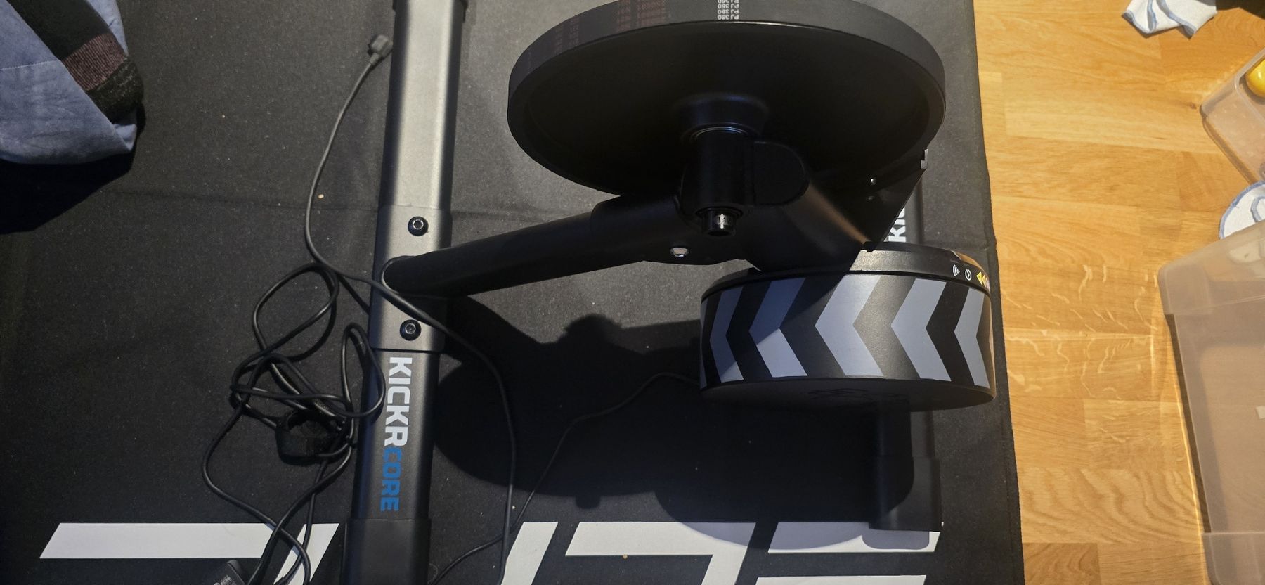 Wahoo Hometrainer: Wahoo Kickr Core 2 – Nuovo (secondo la descrizione) da Rikon im Tösstal venduto da pat_2mzp