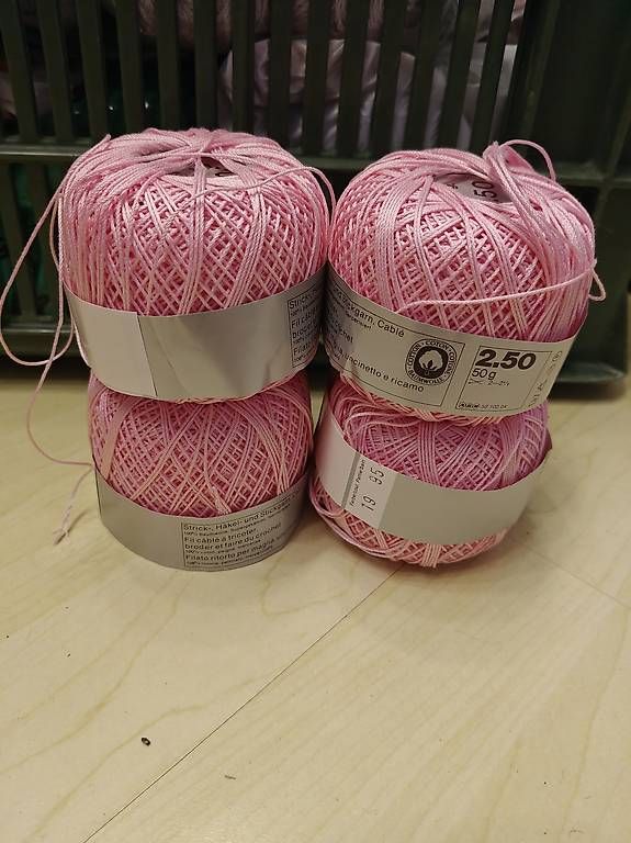 Cordicelle & Fili: Baumwolle Cablé Häkel-, Strick-, und Stickgarn rosa – Usato da Schiers venduto da ver_ddm2