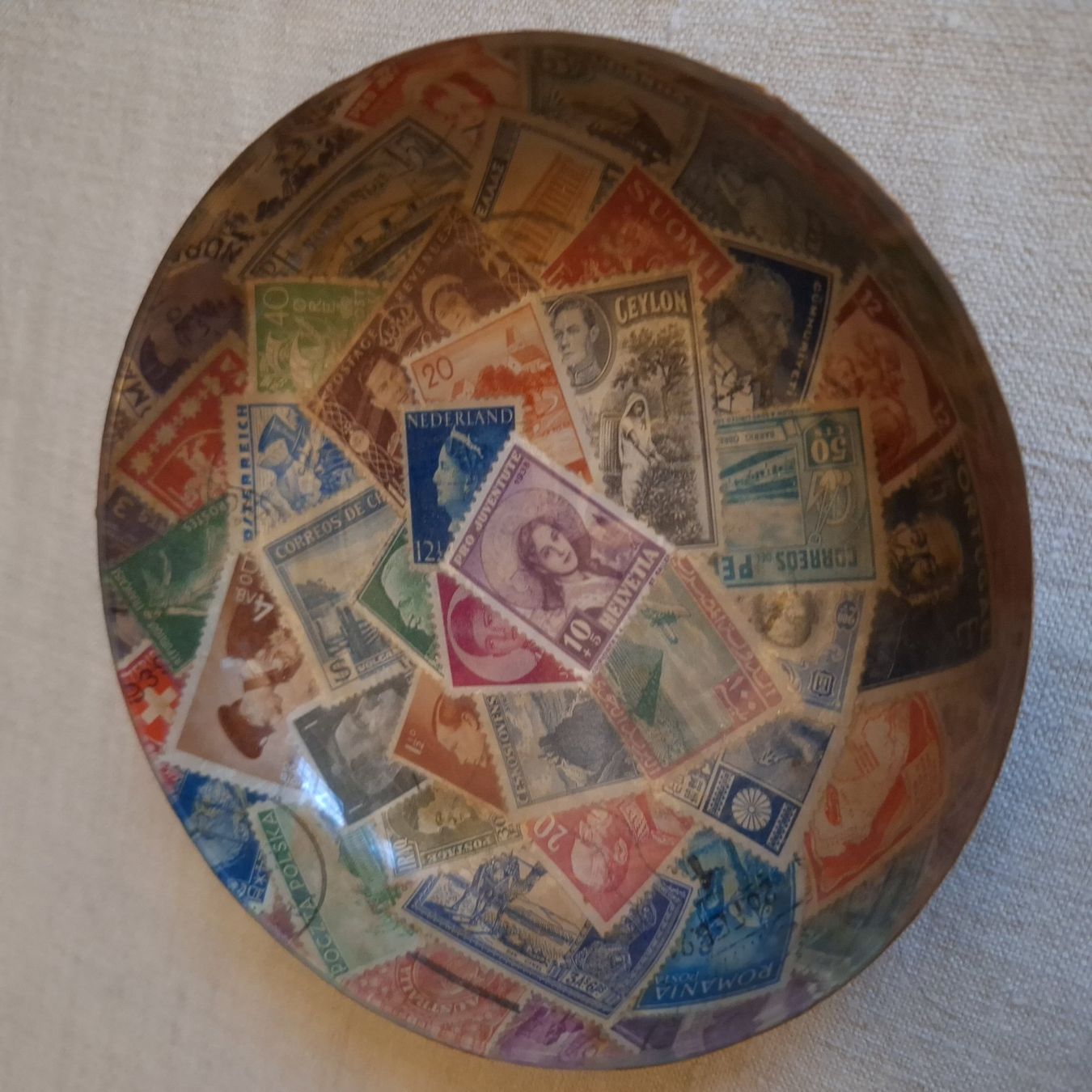 Tutte le decorazioni: Vintage Briefmarken Teller – Usato da Winterthur venduto da Goldpipau 6