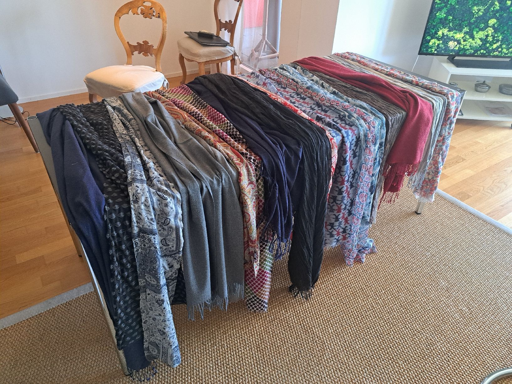 Foulards & écharpes: Pashmina 16 pièces  – D'occasion à Zollikerberg par ren_q7gc 1